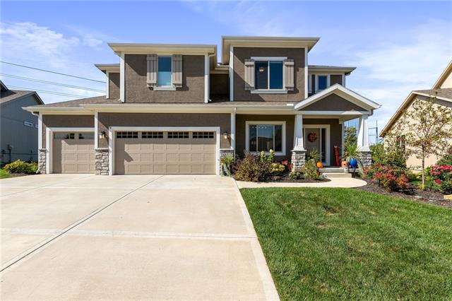 Photo 1 of 44 — 8618 Shady Bend Road, Lenexa, KS 66227