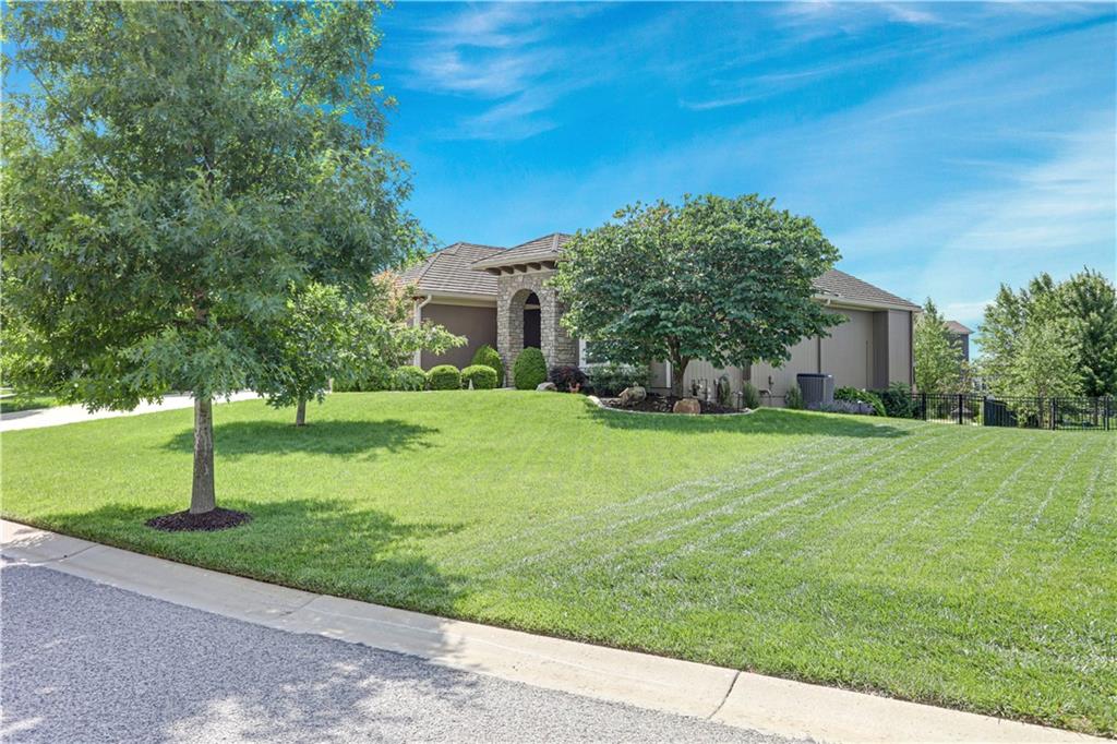 9702 Shady Bend Circle