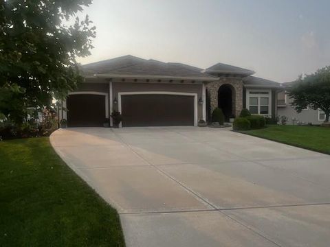 9702 Shady Bend Circle Lenexa KS 66227