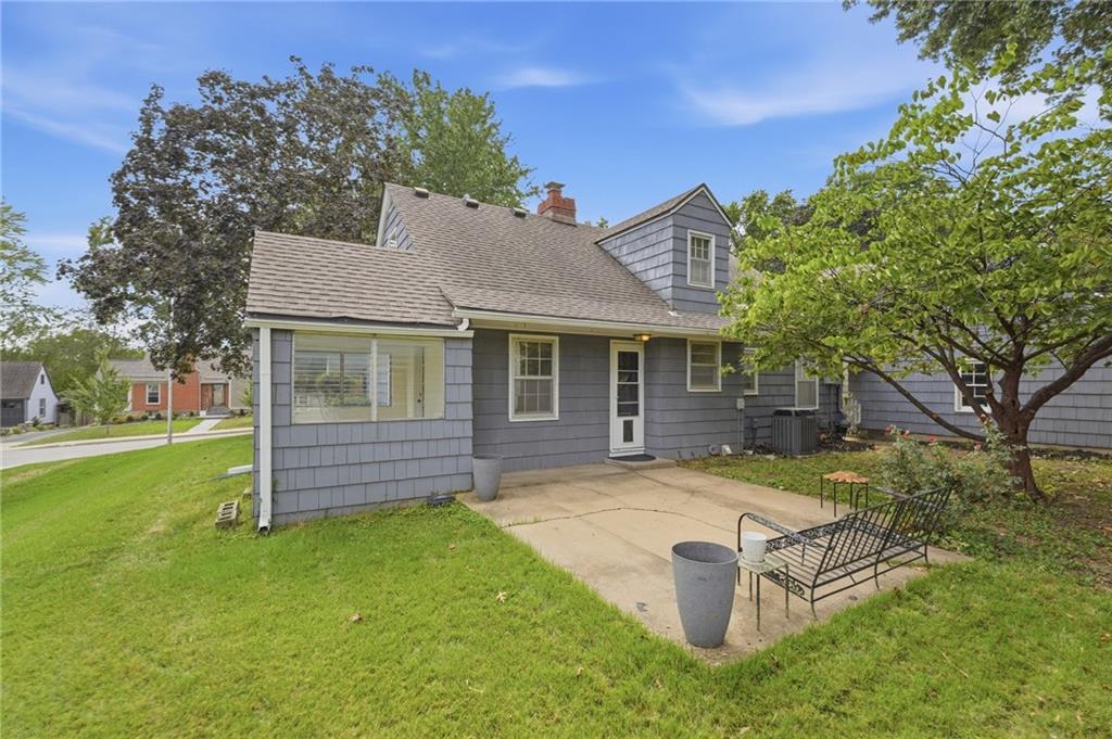 2808 W 51st Terrace