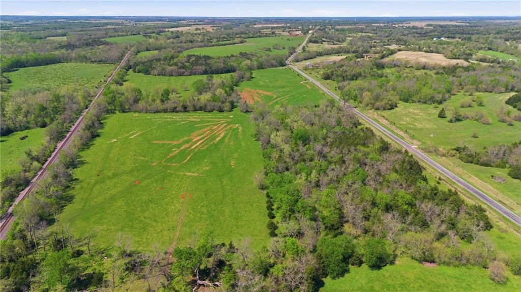 Photo of 5 County Road 1077 N/A, Parker, KS 66072 (MLS # 2614966)