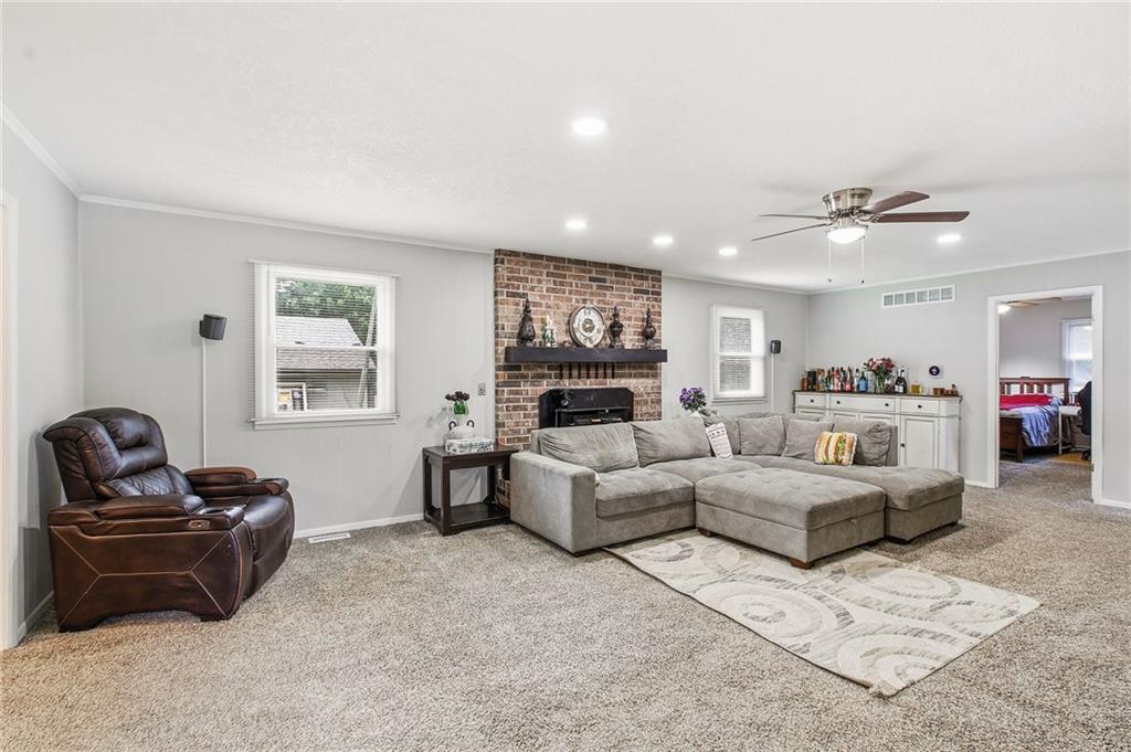 240 S 100th Street