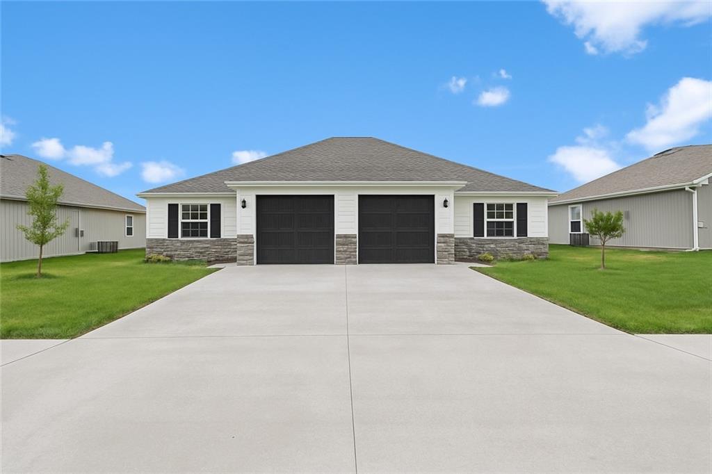 621-653 Fall Meadow Lane