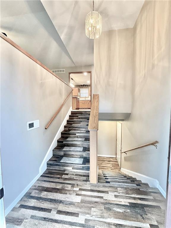 311 S COUNTRY CLUB Road
