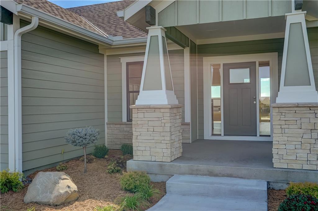3 Red Fox Circle