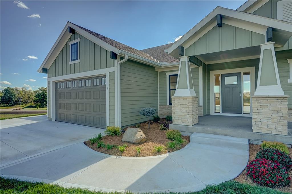 3 Red Fox Circle