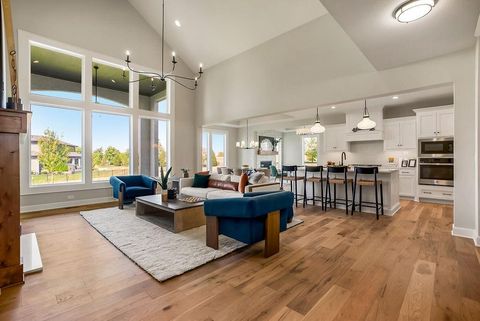 17508 Manor Street Overland Park KS 66085