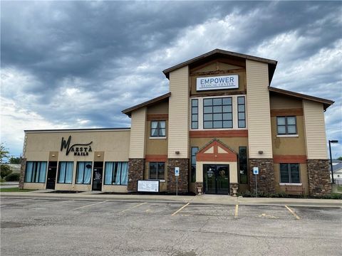 350 SW Greenwich Drive Lee's Summit MO 64082