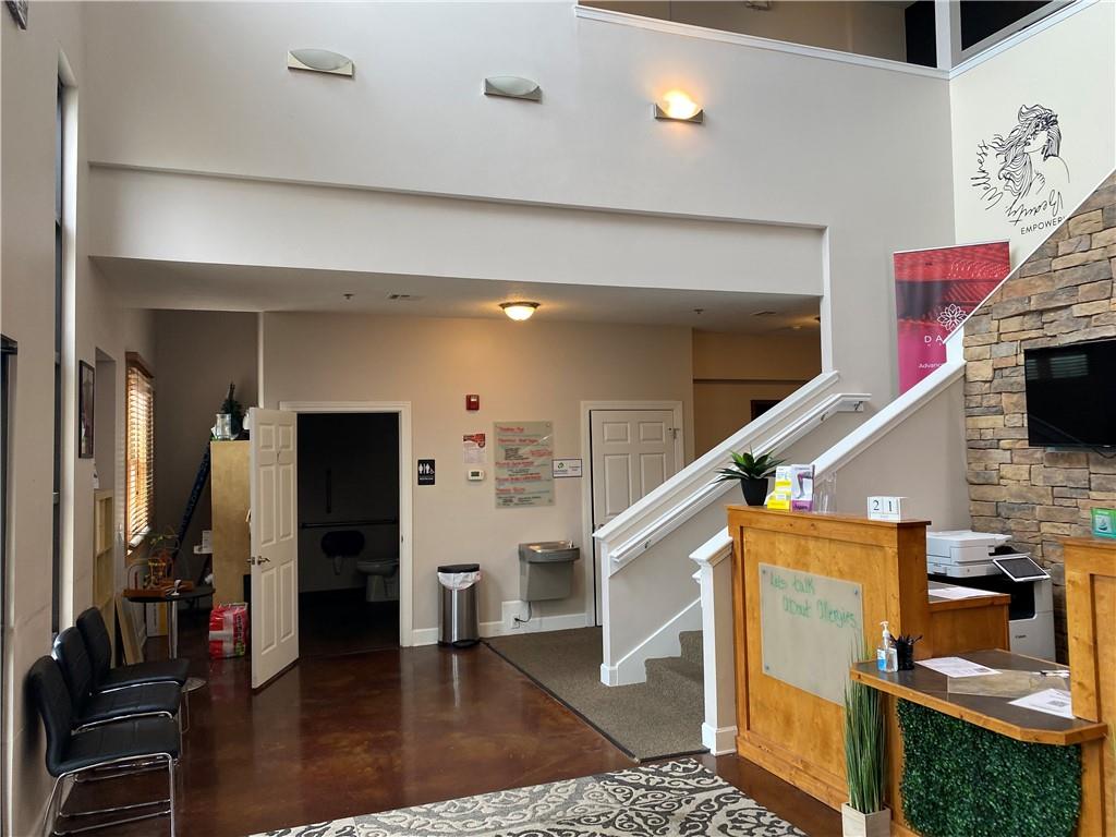 350 SW Greenwich Drive