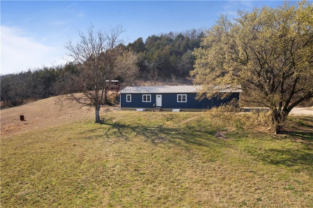 Photo of 6063 County Road 3900 Road #B, Neodesha, KS 67301 (MLS # 2608244)