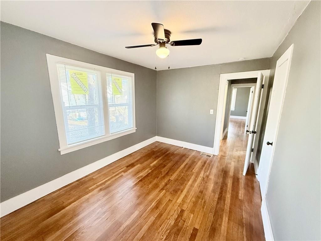 Photo of 5110 Bellefontaine Avenue, Kansas City, MO 64130 (MLS # 2592266)