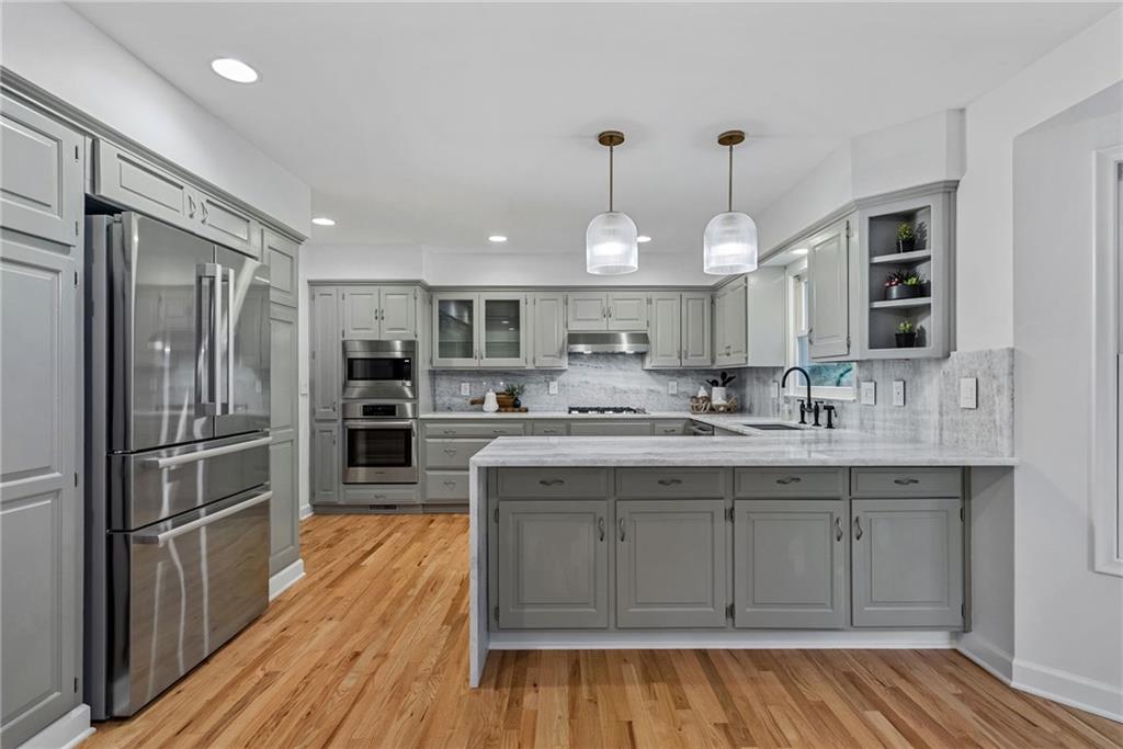 5400 W 84th Terrace W