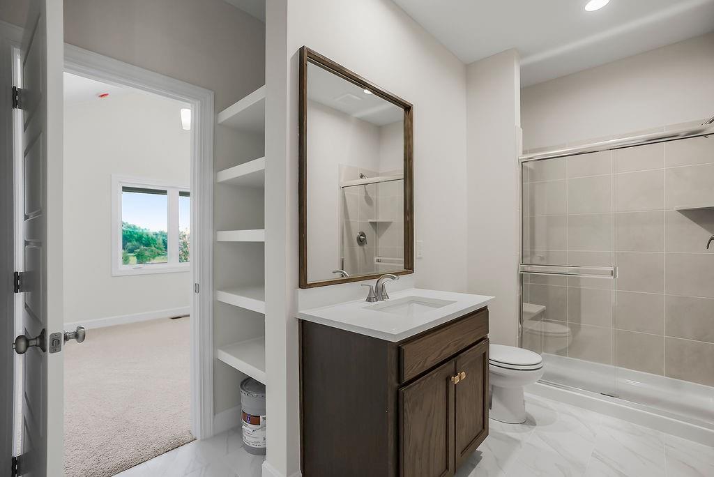 3903 W 158th Terrace