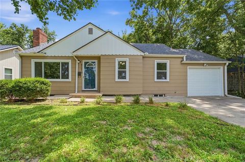 8107 Ward Parkway, Kansas City, MO 64114 - MLS#: 2628825
