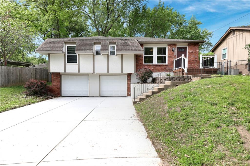 111 90th Terrace