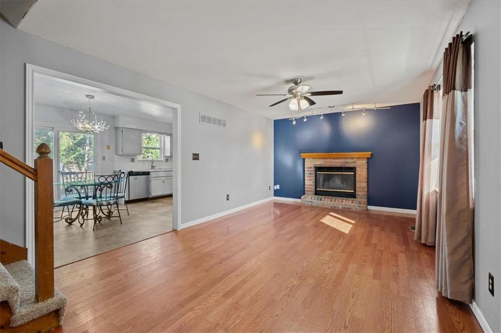 206 Pebblebrook Lane