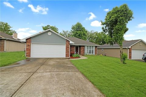 1201 Fox Run Drive Warrensburg MO 64093