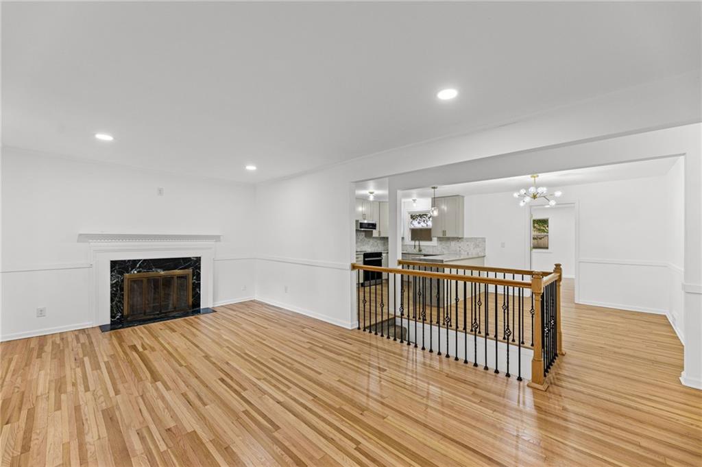 4916 W 57th Terrace