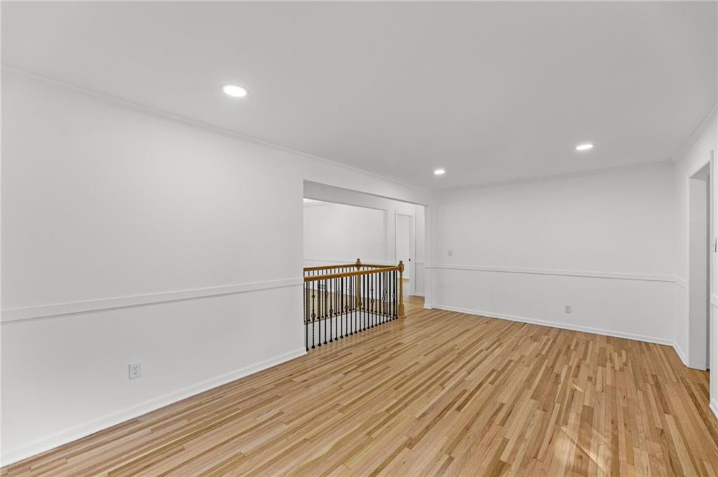 4916 W 57th Terrace