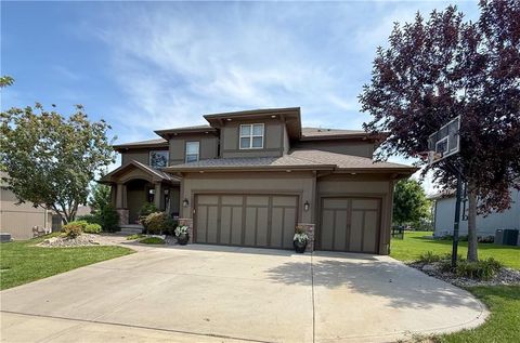 1225 Kingsland Circle, Raymore, MO 64083 - #: 2565458