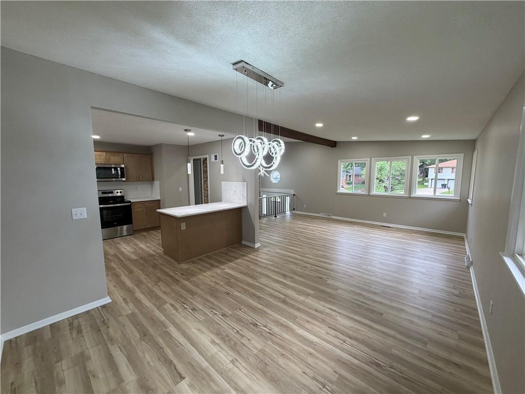 8021 Brookside Circle
