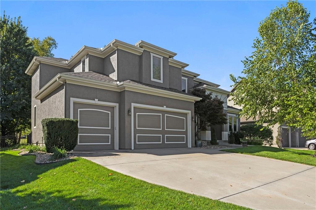 10513 W 169th Street