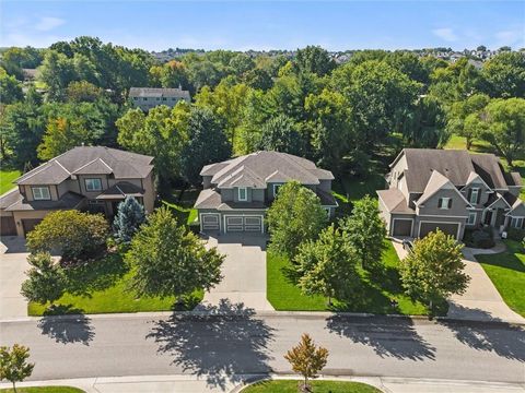 10513 W 169th Street Overland Park KS 66221