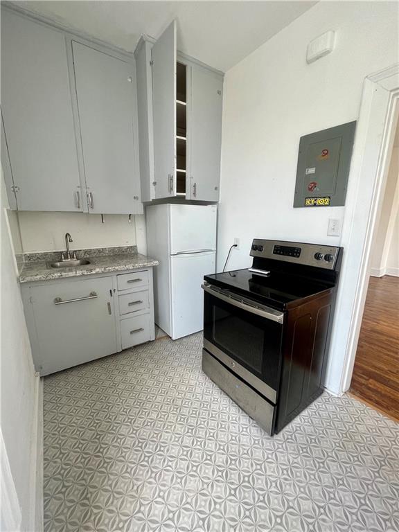 2604 Frederick Avenue