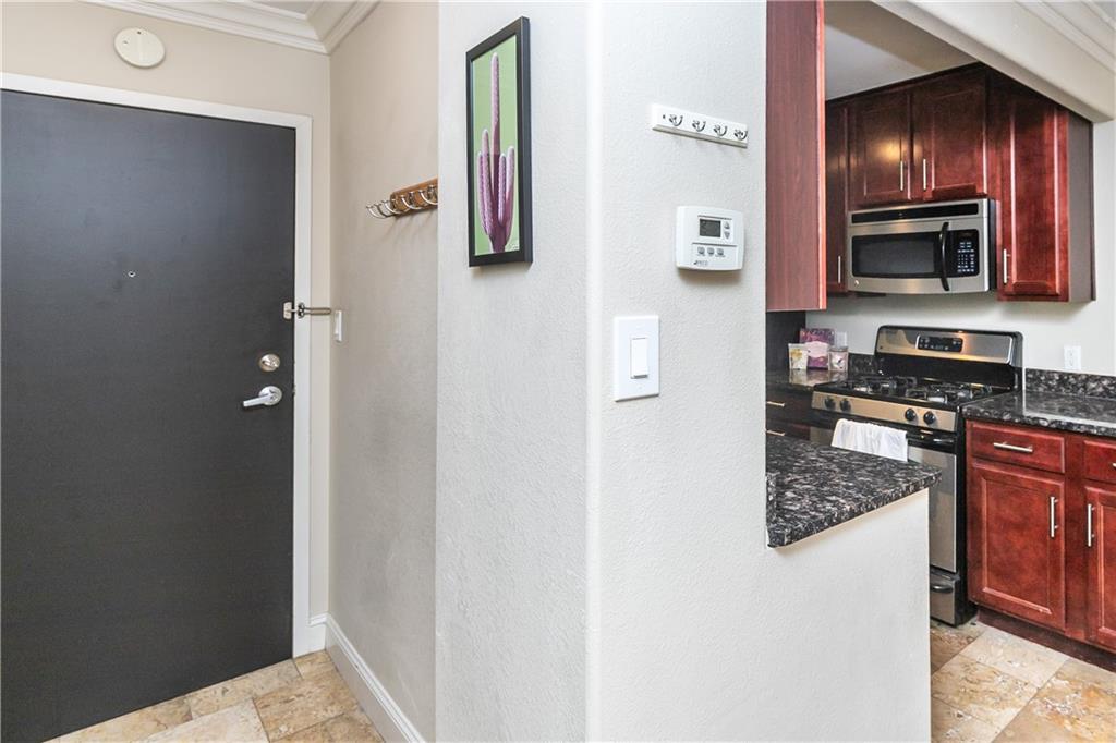 700 E 8th Street 14G