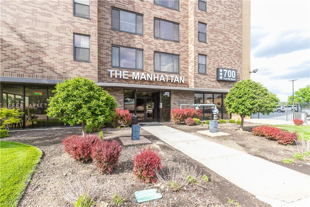 700 E 8th Street 14G