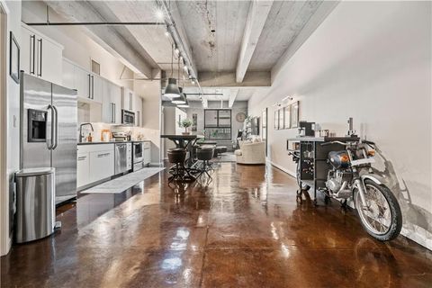 360 W Pershing Road 030 Kansas City MO 64108