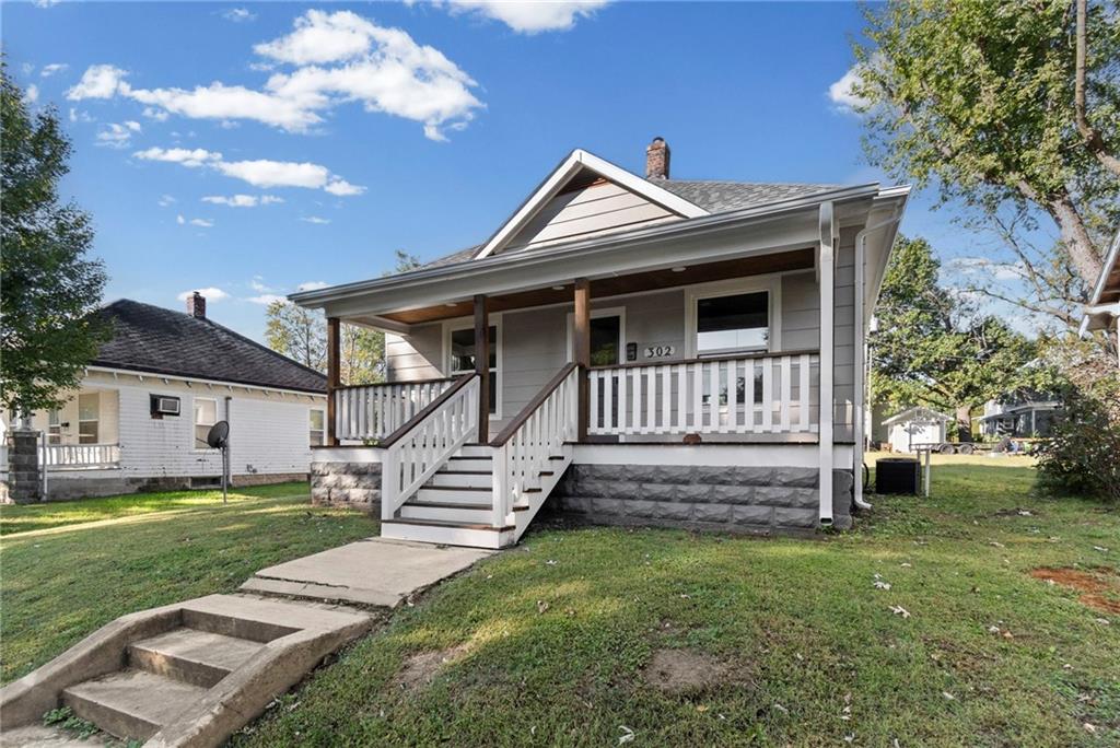 302 S Elm Street