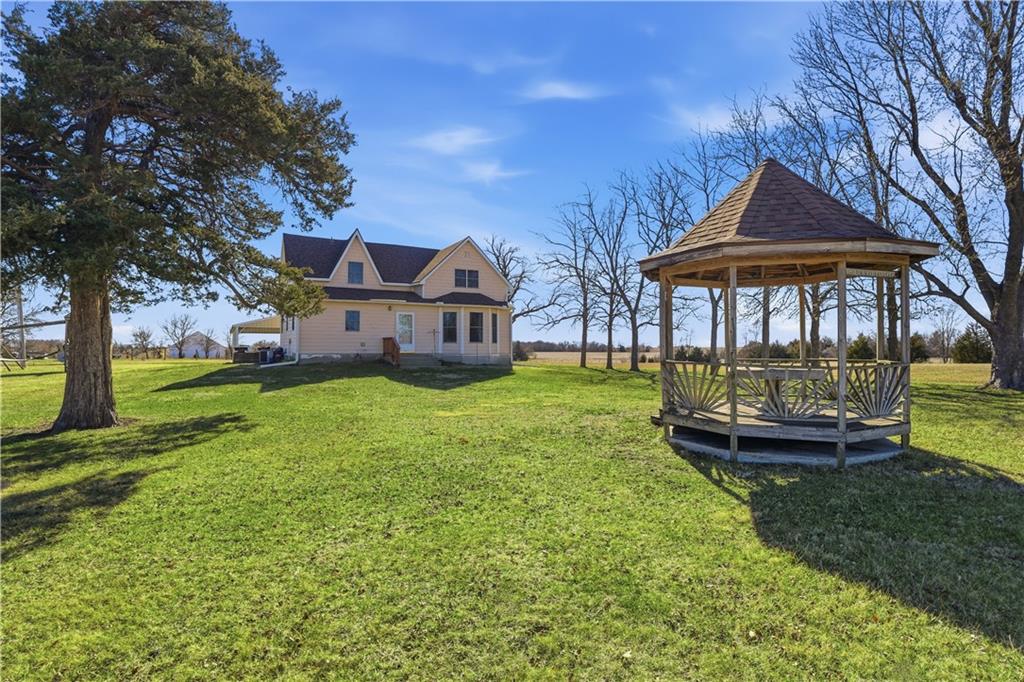 36319 W 215th Street