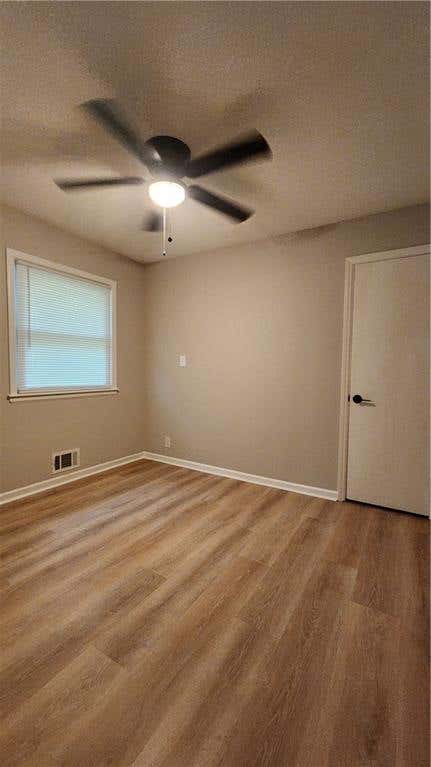 Tiny photo for 304 Wilshire Boulevard, Liberty, MO 64068 (MLS # 2636018)