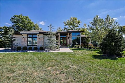 10445 N Brooklyn Avenue Kansas City MO 64155