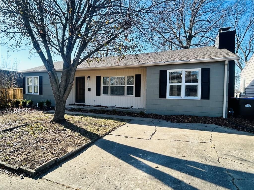 Photo of 716 N college Street, Warrensburg, MO 64093 (MLS # 2592631)