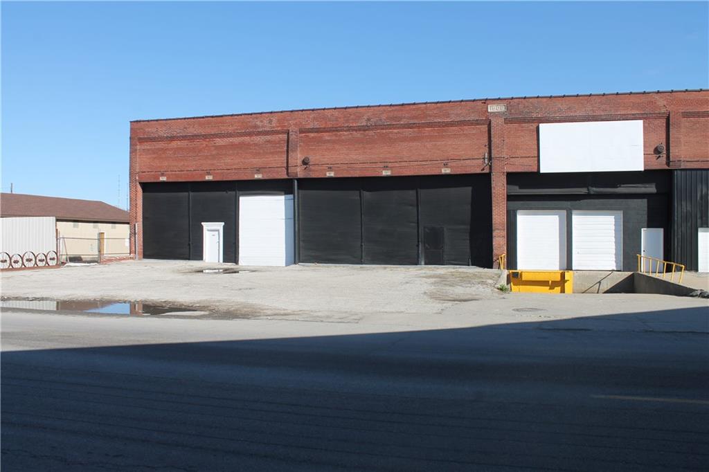 St Joseph, Missouri 64501, United States, ,Residential,Active,64672