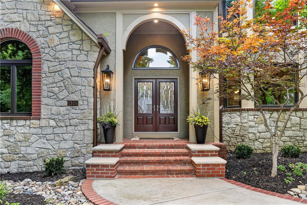 1305 NW 43rd Terrace