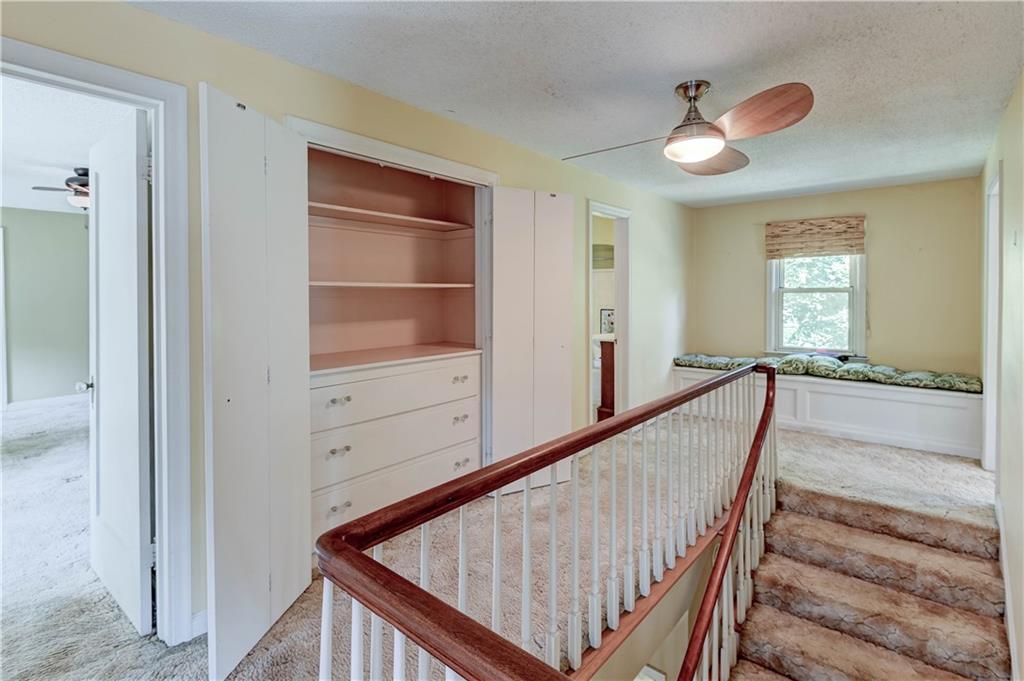 Kansas City, Missouri 64133, United States, 4 Bedrooms Bedrooms, ,3 BathroomsBathrooms,Residential,Pending,200795