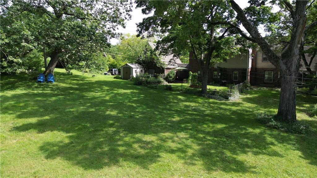 Kansas City, Missouri 64133, United States, 4 Bedrooms Bedrooms, ,3 BathroomsBathrooms,Residential,Pending,200795