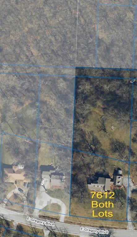 Kansas City, Missouri 64133, United States, 4 Bedrooms Bedrooms, ,3 BathroomsBathrooms,Residential,Pending,200795