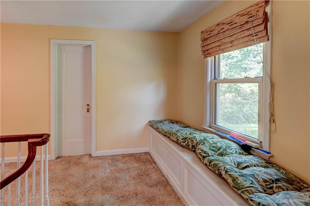 Kansas City, Missouri 64133, United States, 4 Bedrooms Bedrooms, ,3 BathroomsBathrooms,Residential,Pending,200795