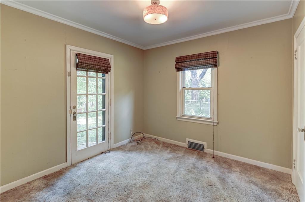 Kansas City, Missouri 64133, United States, 4 Bedrooms Bedrooms, ,3 BathroomsBathrooms,Residential,Pending,200795