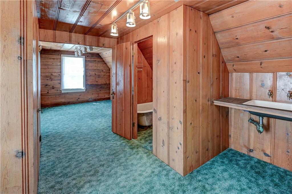 Kansas City, Missouri 64133, United States, 4 Bedrooms Bedrooms, ,3 BathroomsBathrooms,Residential,Pending,200795