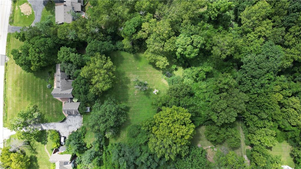 Kansas City, Missouri 64133, United States, 4 Bedrooms Bedrooms, ,3 BathroomsBathrooms,Residential,Pending,200795