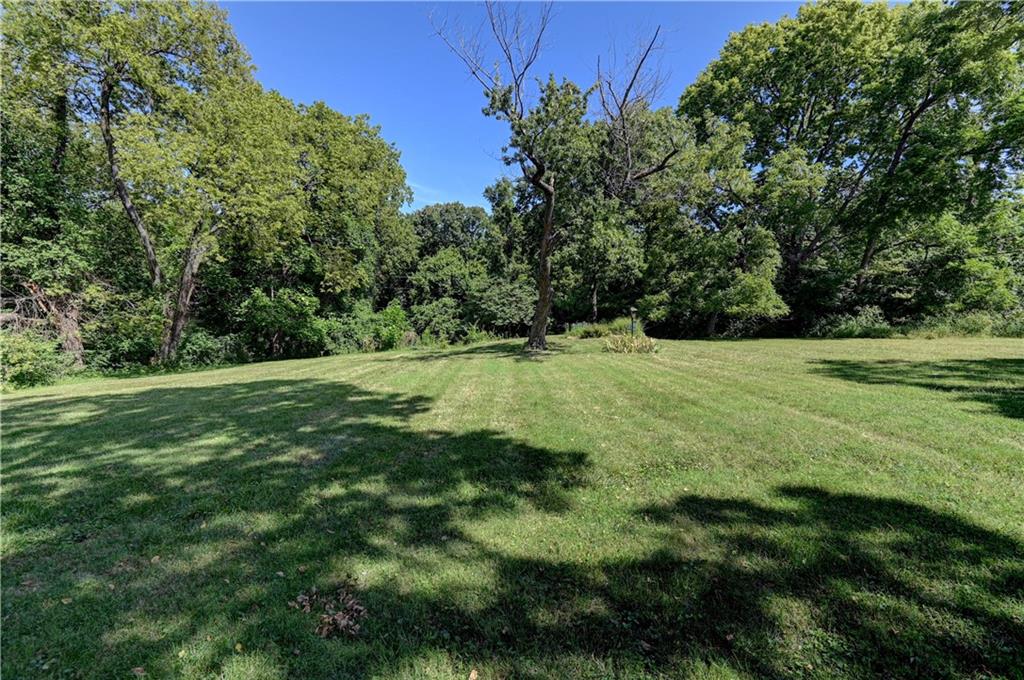 Kansas City, Missouri 64133, United States, 4 Bedrooms Bedrooms, ,3 BathroomsBathrooms,Residential,Pending,200795