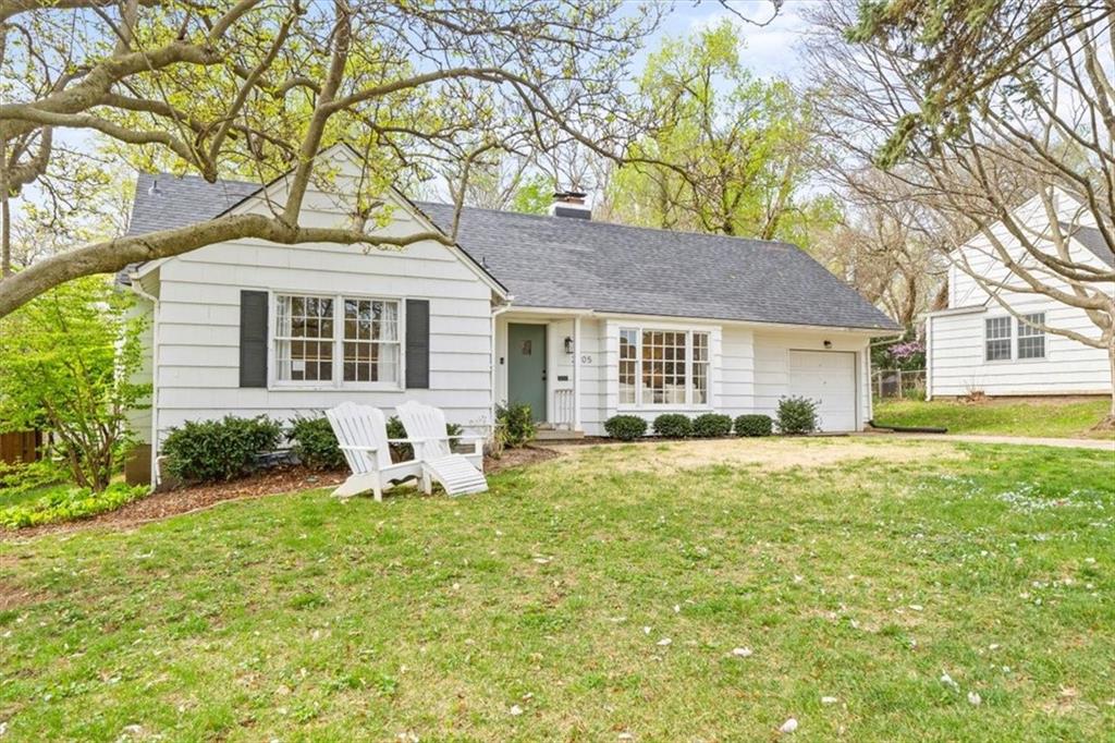 2705 W 73rd Street