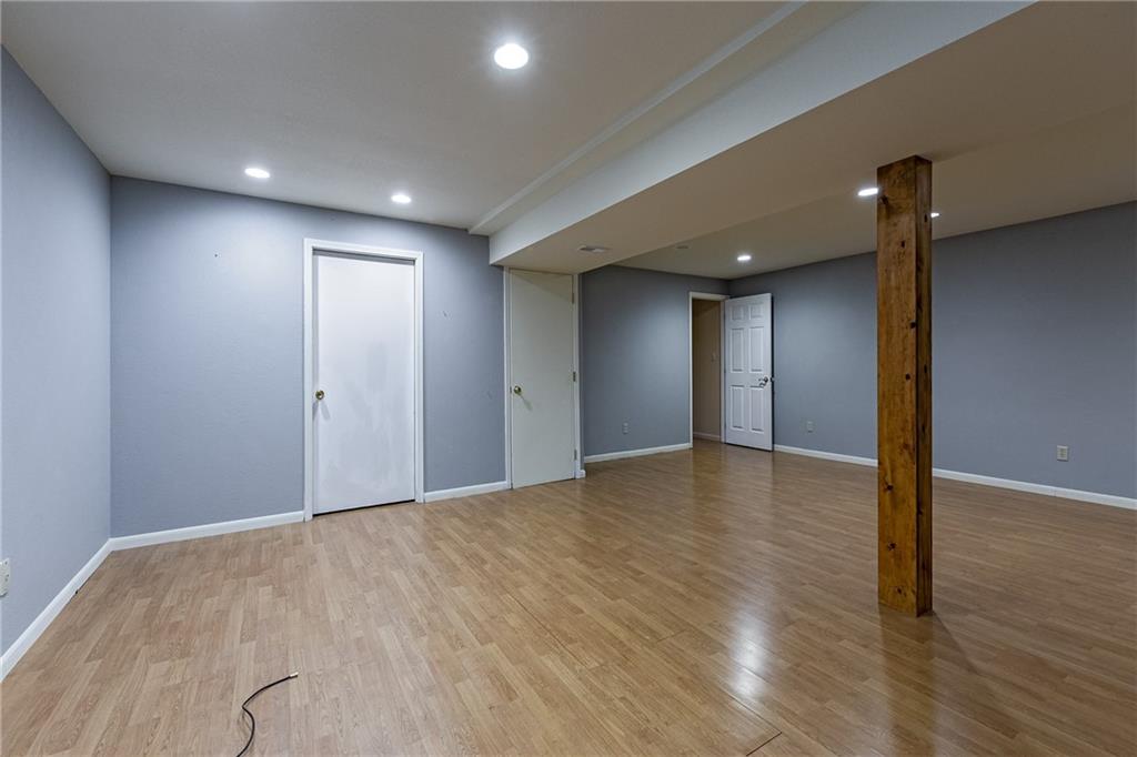 St Joseph, Missouri 64504, United States, 4 Bedrooms Bedrooms, ,3 BathroomsBathrooms,Residential,Active,37622