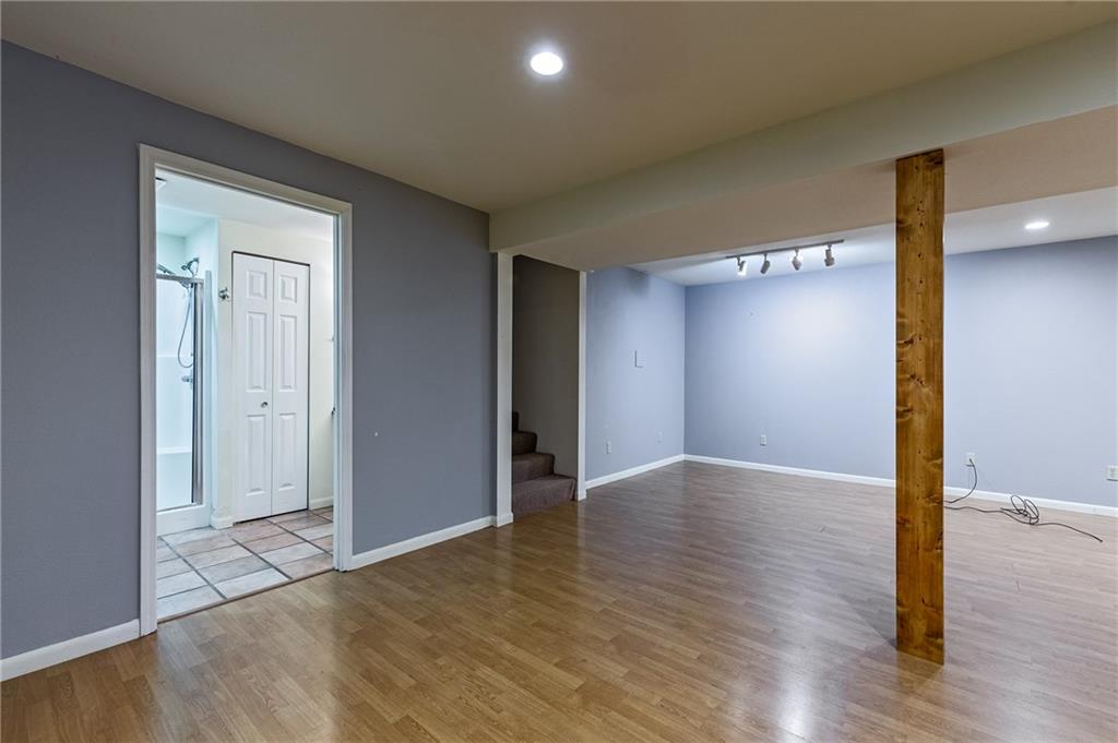 St Joseph, Missouri 64504, United States, 4 Bedrooms Bedrooms, ,3 BathroomsBathrooms,Residential,Active,37622