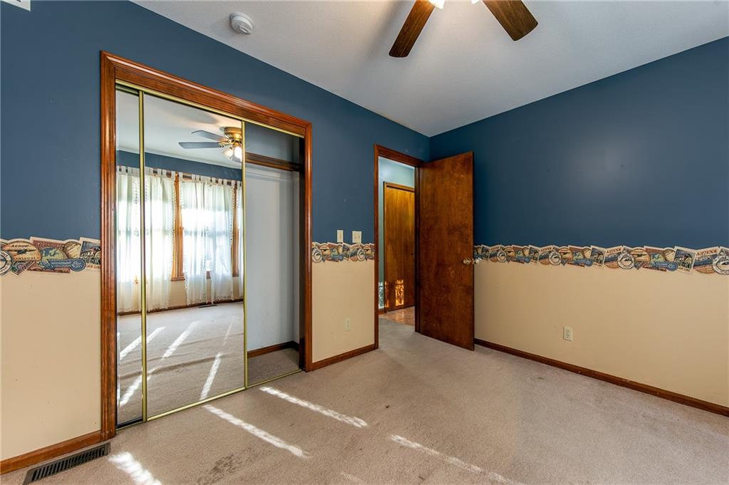 St Joseph, Missouri 64504, United States, 4 Bedrooms Bedrooms, ,3 BathroomsBathrooms,Residential,Active,37622